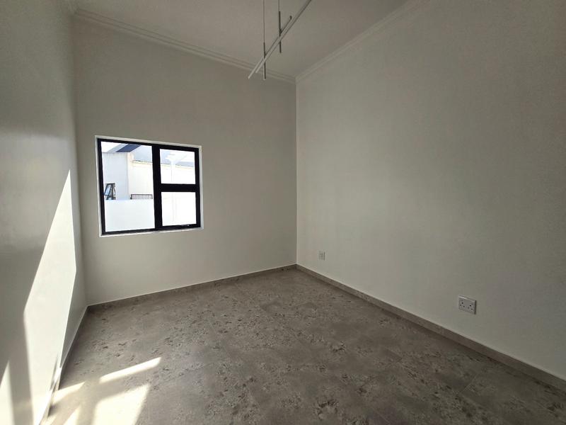 3 Bedroom Property for Sale in Britannia Bay Western Cape